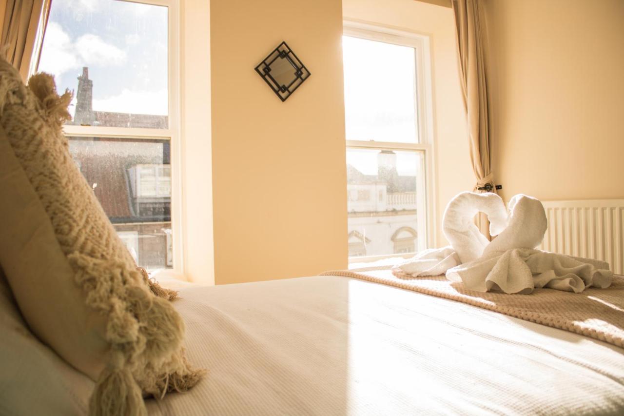 Stunning 3 Double Bedroom Apartment - *Town Centre / Near Beach* Berwick Upon Tweed Exterior photo